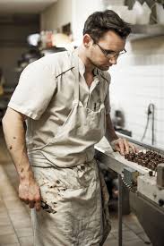 Portrait De Guillaume Un Patissier Meritant A Bordeaux Par So What So What Magazine Votre Magazine Feminin Patisserie Bordeaux Bordeaux Guillaume