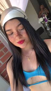 Mindy Ayala's Instagram, Twitter & Facebook