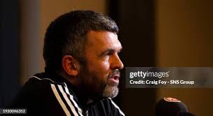 33 Photos & High Res Pictures