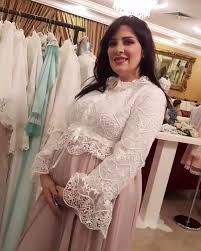 ممثلة مصرية مقيمة في الكويت. Ø²ÙŠØ§Ø±Ø© Ø§Ù„Ù…Ù…Ø«Ù„Ù‡ Ù‡Ø¨Ù‡ Ø§Ù„Ø¯Ø±ÙŠ Ù„Ø¨ÙˆØªÙŠÙƒ Ø§Ù„Ø§ØªØ±Ø¬Ø© Ù„Ù…Ù† ÙŠØ¨Ø­Ø« Ø¹Ù† Ø§Ù„ØªÙ…ÙŠØ² ÙˆØ§Ù„Ø±Ù‚ÙŠ ÙÙ‚Ø· Ø¹Ù†Ø¯ Ø§Ù„Ø£ØªØ±Ø¬Ø© Otruja Ø£Ø±Ù‚Ù‰ Ø§Ø³ØªÙ‚Ø¨Ø§Ù„Ø§Øª Ø§Ù„Ùˆ Dresses Clothes For Women Wedding Dresses Lace