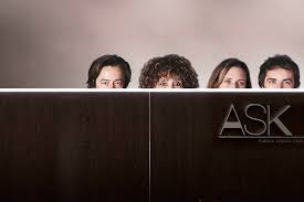 La tension est palpable entre ask et starmédia, l'agence concurrente de la société. Let S Hope The Show Goes On In Ingenious French Comedy Call My Agent