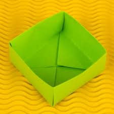 In der faltanleitung wird das lesen von origami anleitungen erklärt. Origami Schachtel Falten Geschenkbox Mit Deckel Basteln Anleitung