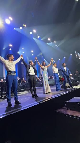 What a finale of the IL VOLO with the two amazing guests of the night  @elinanechayeva & @jodokcello 🤩 I am so prouf of being the promoter of the  show in Prague for the 3rd time and reaching sold out ...