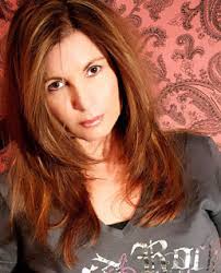 Robin Beck vuelve con ilustres músicos.