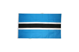 The national flag of botswana consists of a light blue field cut horizontally in the centre by a black stripe with a thin white frame. Flagge Fahne Botswana Gunstig Kaufen Flaggen Verkauf At