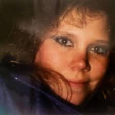 Lisa Keaton's Instagram, Twitter & Facebook