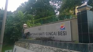 Pada tahun 1971, nama sekolah ini sekali lagi telah ditukar menjadi sekolah tunas bakti sg. Sekolah Tunas Bakti Sungai Besi Malayakel