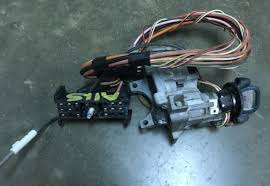 1998 1999 Chevy S10 Blazer Ignition Lock Cylinder Switch Housing Assembly Oem For Sale Online Ebay
