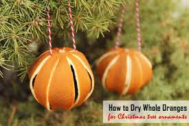 Drying out oranges christmas decorations. Diy Christmas Decoration With Dried Oranges