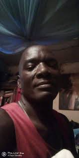 Which the best way to attract bees to a new hive in Nigeria?