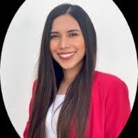 Lidia Corona's Instagram, Twitter & Facebook