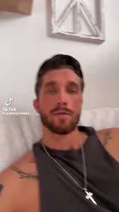 Josh Kolasinski Married