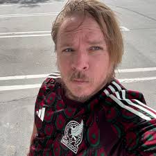 Do I need a SIM and pocket WiFi in Tokyo with T-Mobile?