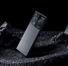 ZTE Nubia Z30 Pro: no subscreen camera ...