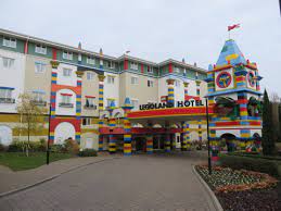 Legoland® billund is denmark's best known and most beloved amusement park amongst families. Legoland Windsor Hotel Choices