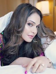Isha Koppikar reveals she was dropped out of a movie as she refused to meet  a Bollywood actor alone