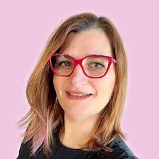 Wintry Envelope and Tiny Card by Sarah Anderson To discover the techniques  and products used to create this charming project, visit: 👉  https://www.laviniastamps.com/wintry-envelope-and-tiny-card-by-sarah-anderson/  Join design team member Sarah ...