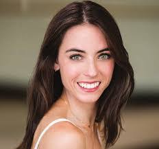 Lauren Beaver's Instagram, Twitter & Facebook