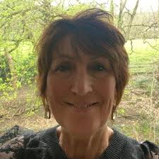 Meet Our Expert Team: Consultants & Support Specialists