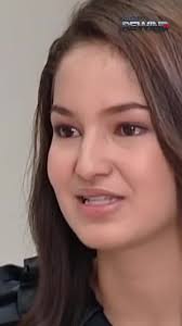 Maganda na, multilingual pa! 😍 #KapusoRewind #Starstruck #SarahLahbati
