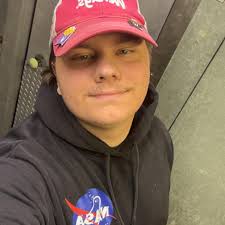 Safe hotels or airbnbs near Atlanta show for 18+ check in