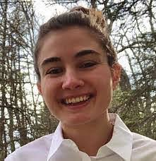 Kelly Benkert's Instagram, Twitter & Facebook