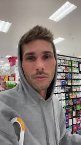 Ariel from Kingzippy