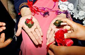 The village's small size makes this a community celebration, often taking place in the village square. Let Us Tell You What A Turkish Wedding Is Like Goturkiye