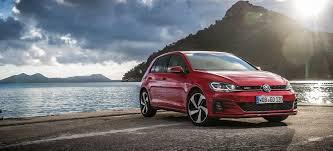 Because with the golf gti, high performance and high style combine to create a unique driving experience. 2017 Volkswagen Golf Gti Mk7 5 Review