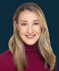 Kara Whalen's Instagram, Twitter & Facebook