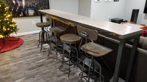 Toledo, oh (tol) upper peninsula, mi. Diy Reclaimed Wood Bar Table This Brick Home