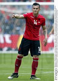 Der basler hegt keine pläne, die albanische nationalmannschaft zu verlassen, so sagt er es. Taulant Xhaka Albania Fotos Imago Images Stockfoto Fotos