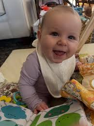 I saw a 🦄 today. #threeLarrys