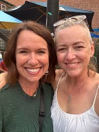 Heather Kallenbach's Instagram, Twitter & Facebook