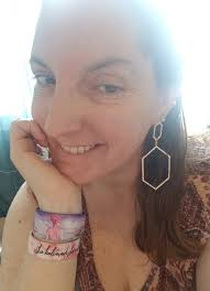 1,000,000 Followers! 🍻 . Inscribed in this hammer is a bindrune that  translates too “Strength, Struggle, Cooperation, and victory.” Which to me  means “A rising tide raises all ships.” . This has