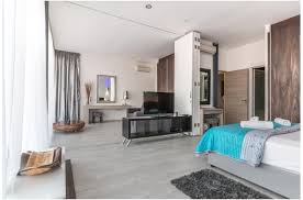 Binatu biasa menggunakan mesin cuci otomatis yang disebut sebagai laundromat atau merk dagang umum. Pengertian Arr Hotel Dan Cara Menghitungnya Contoh Soal Lengkap