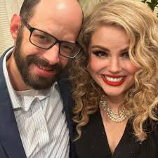 Lindsay Larsen and Zane Christensen's Wedding Website