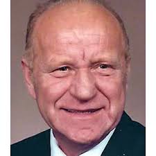 HOWARD W. "SKIP" MILLER Obituary