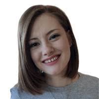 Connie Dowling's Instagram, Twitter & Facebook