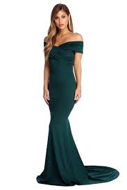Windsor Make It A Moment To Remember In The Ever Soglamorous Corina Dress She Features A Rich Emerald G Off The Shoulder Dress Formal Green Prom Dress Dresses