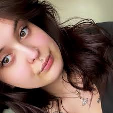 Can anyone help with this? Initially thought Brighton but no heart clasp.