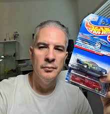 Fun little Main Line and more!!! auction. Auction #6 I hope you all  enjoy!!! Just a small collection of some main lines through out the years  and other fun things! 🚨🚨🚨🚨🚨🏎️🚕🚛🚗🚕🚐🚓🚙🚒🛻🚌🚨🚨🚨🚨🚨 📦📦**Hot