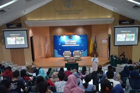 A good persuasive essay example masters dissertation in 2 weeks mobilitas jawabannya tentang essay soal sosial contoh beserta, university of york philosophy essays. Personal Grooming Kunci Sukses Memasuki Dunia Kerja Gaya Hidup Www Indonesiana Id