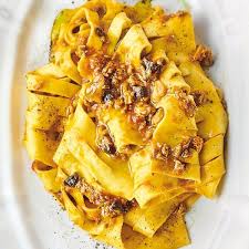 Jamie Oliver British Bolognese Channel 4 Keep Cooking Family Favourites Recipe Cooking Jamie Oliver Jamie Oliver Recipes