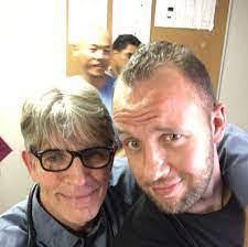 Andrew Helgren's Instagram, Twitter & Facebook