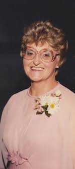 Mary Kay Hubbard Squires (1933-2016)