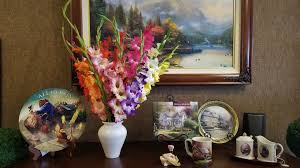 Delivered with a thomas kinkade's festive fire station keepsake. Thomas Kinkade At Ptl Gallery Home Facebook