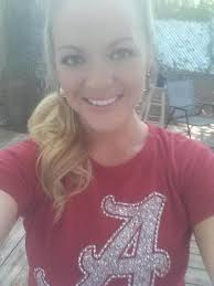 Erin Redden-Carr (@erinnliz82)