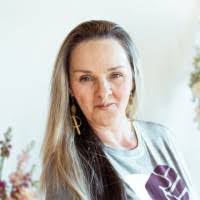 Sheila Mcclain's Instagram, Twitter & Facebook