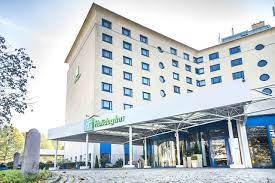 Wifi is free, and this hotel also features 2 restaurants and a gym. Holiday Inn Die Welt Zuhause In Weilimdorf Weilimdorf De